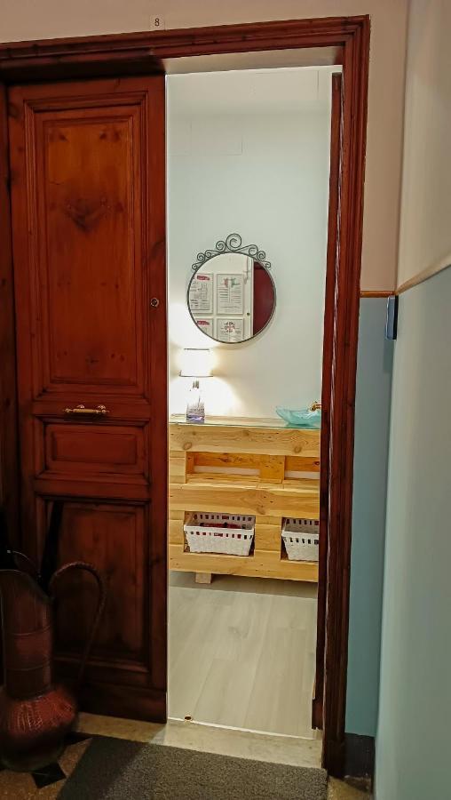 Peggy House Apartment ลาสเปเซีย ภายนอก รูปภาพ