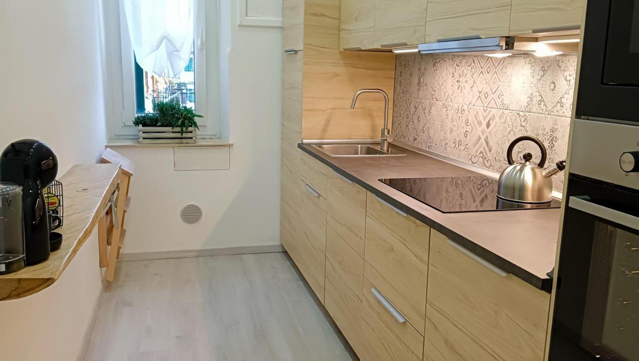 Peggy House Apartment ลาสเปเซีย ภายนอก รูปภาพ