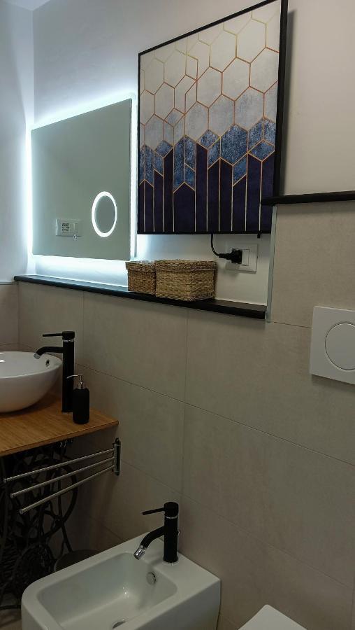Peggy House Apartment ลาสเปเซีย ภายนอก รูปภาพ
